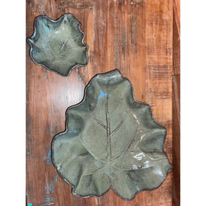 Mud Leaf pottery vintage appetizer serving ware hostess gift